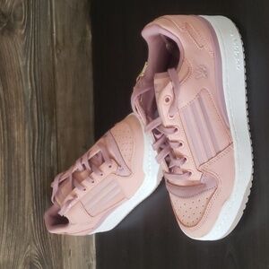 New Adidas Forum Bold Pink Womens 6.5 Sneakers Streetwear Casual Everyday Sporty